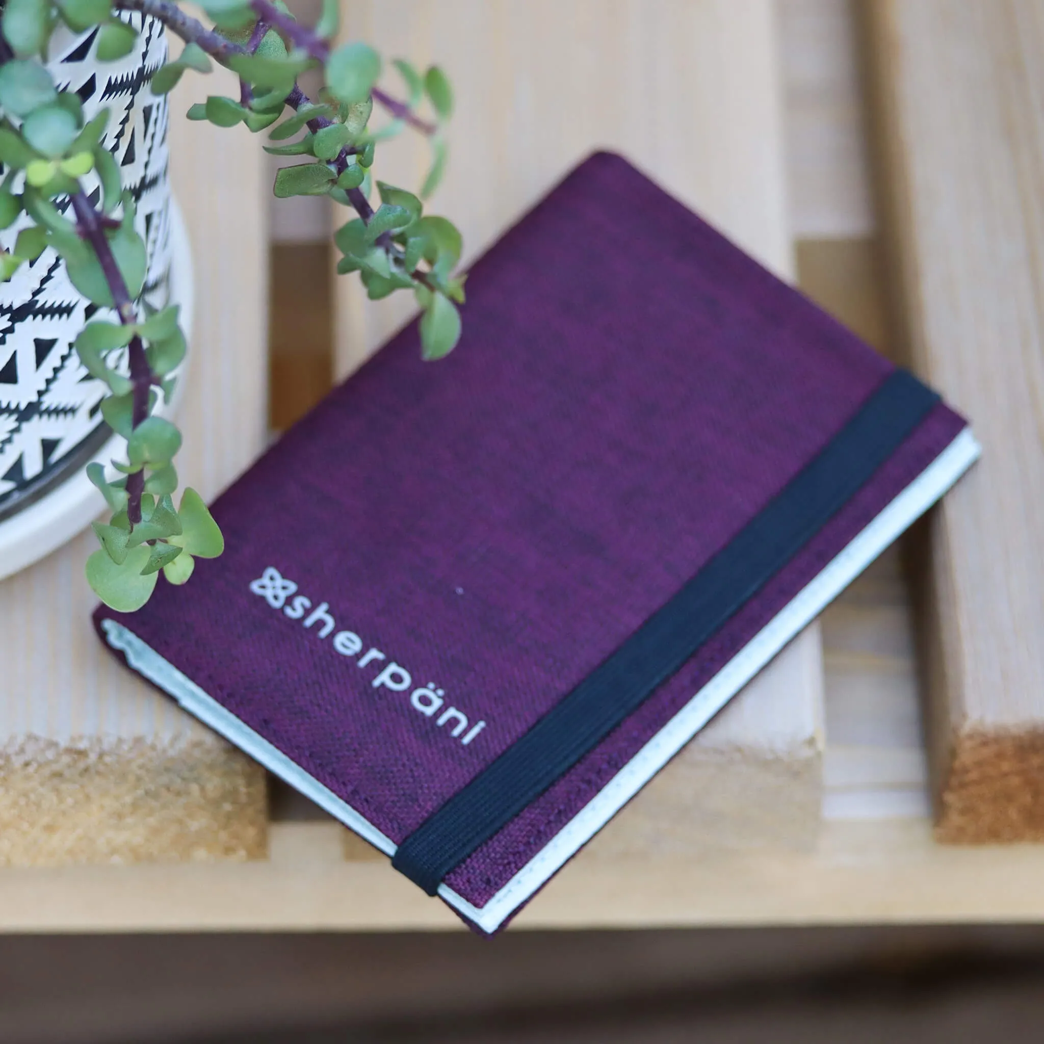 Vienna | Passport Wallet